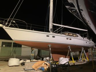 61' Wauquiez 1994 Yacht For Sale